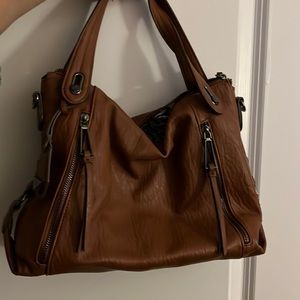 Jessica Simpson brown purse, comes with longer shoulder strap